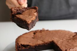 Unsuz çikolatalı kek tarifi