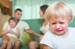 Anne ve Babaların Göz Ardı Etmemeleri Gereken 8 Tehlikeli Belirti